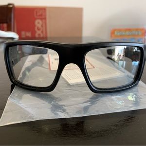 For sale Oakley Detcord safety glasses , not using it, in very good condition